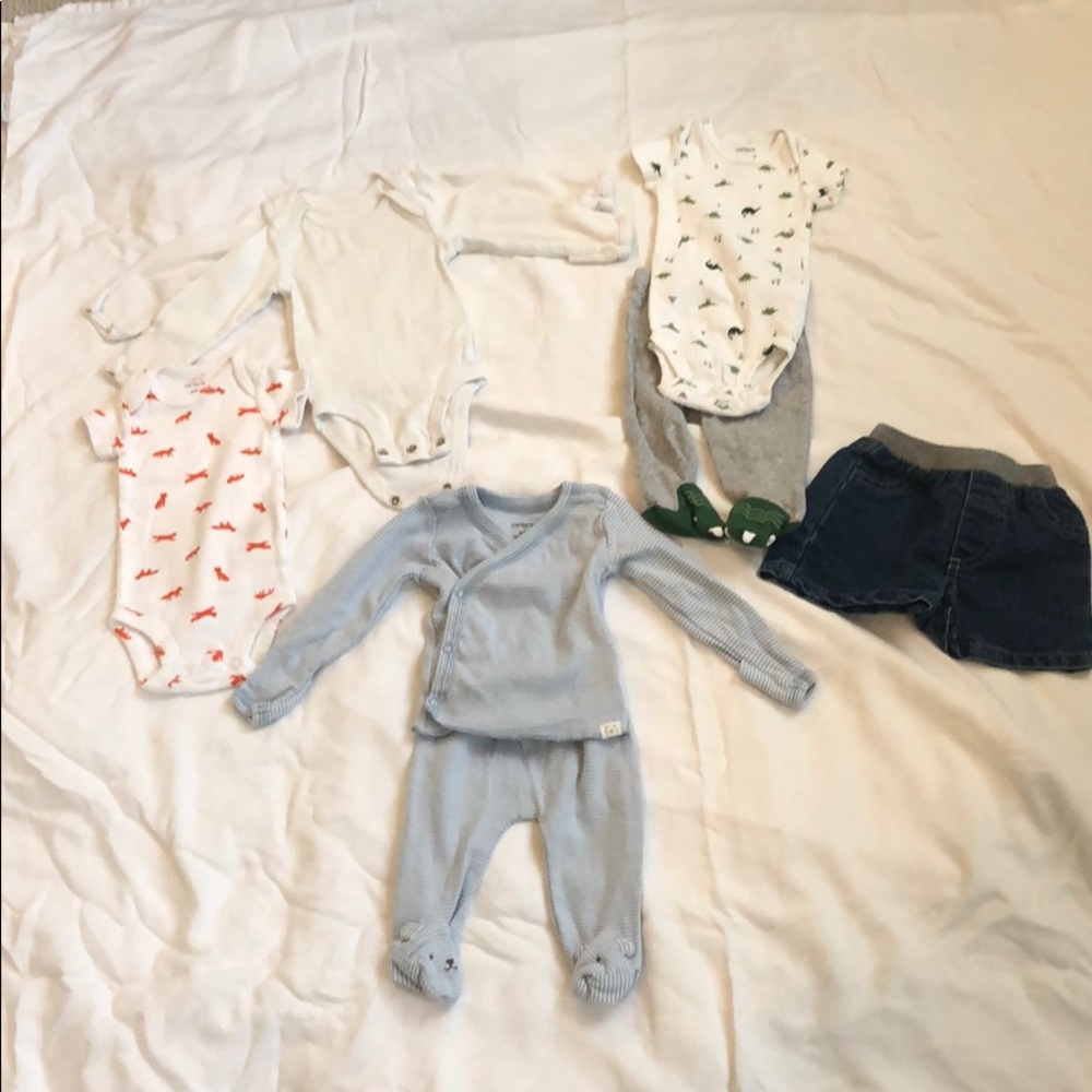 Carters newborn set - washed but never worn